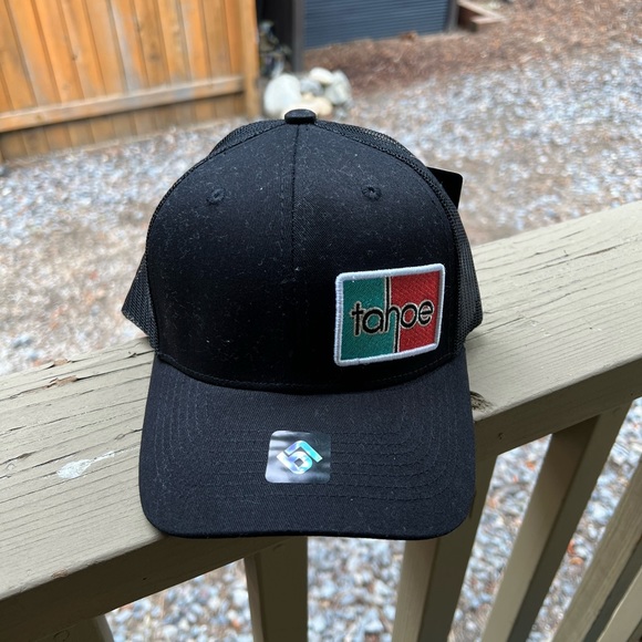 Base Level Lake Tahoe black trucker hat - Picture 1 of 3